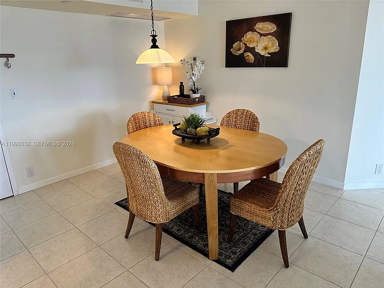 3530 Mystic Pointe Dr #2607 — Photo 8