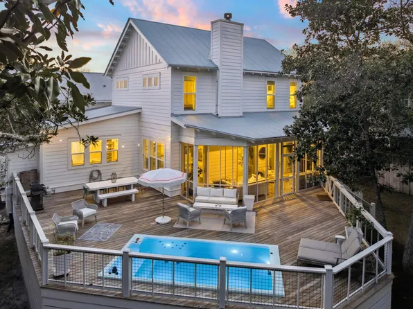 43 Suzanne Dr, Santa Rosa Beach, FL 32459