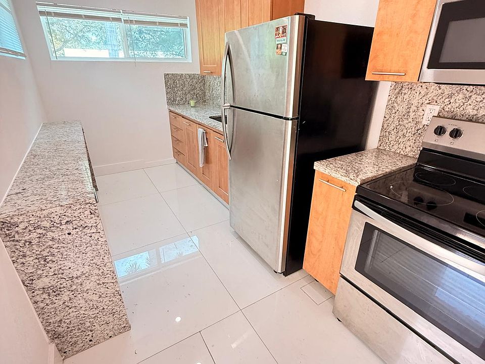 1st image of 1948 Wiley St #2