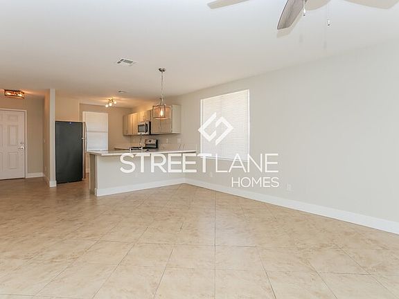 3rd image of 646 Roberta Alecia Ave