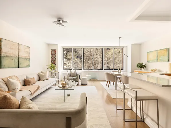 250 W 89th St APT 2M, New York, NY 10024