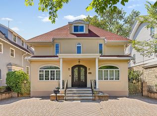 8210 Ridge Blvd, Brooklyn, NY 11209