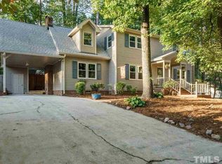 907 Winslow Ct, Cary, NC 27513