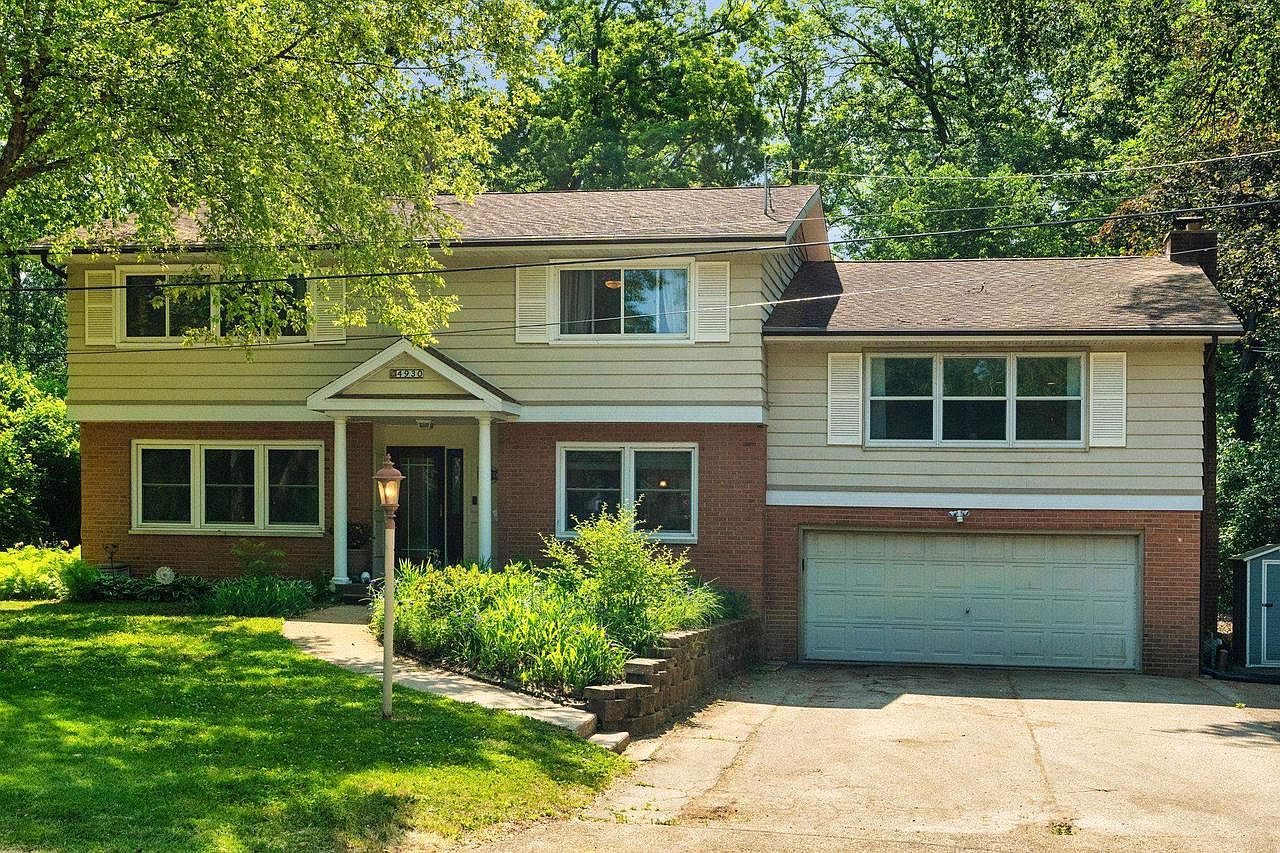 4930 Arrowhead Drive, Monona, WI 53716 Zillow