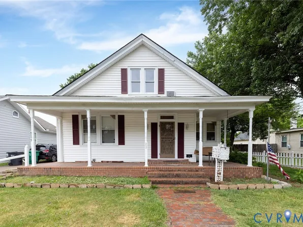 202 Lee Ave, Colonial Heights, VA 23834