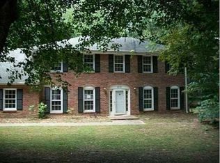 2202 Brookfield Cir, Lawrenceville, GA 30043