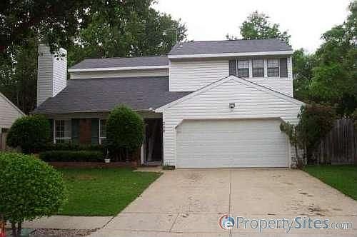 1st image of 309 Sandlewood Ln