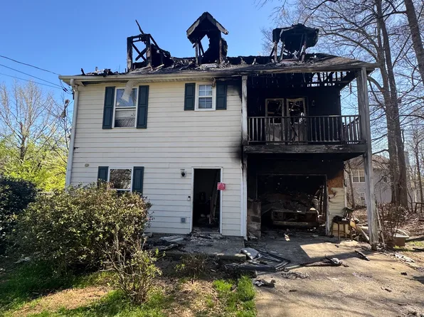 3348 Glen Hollow Dr, Rex, GA 30273