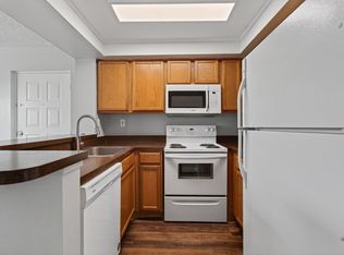 708 Executive Center Dr #21-1-21, West Palm Beach, FL 33401