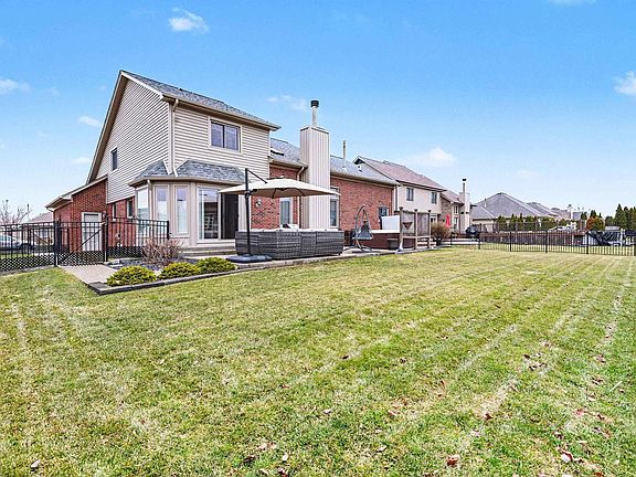 4th image of 21368 Rome Dr