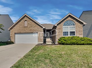 605 White Clover Ct, Englewood, OH 45315
