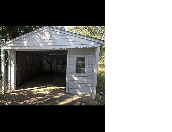 4th image of 7831 Mettetal St