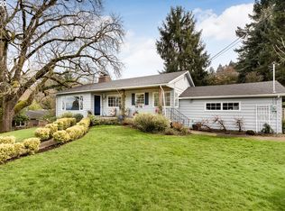 1032 Laurel St, Lake Oswego, OR 97034