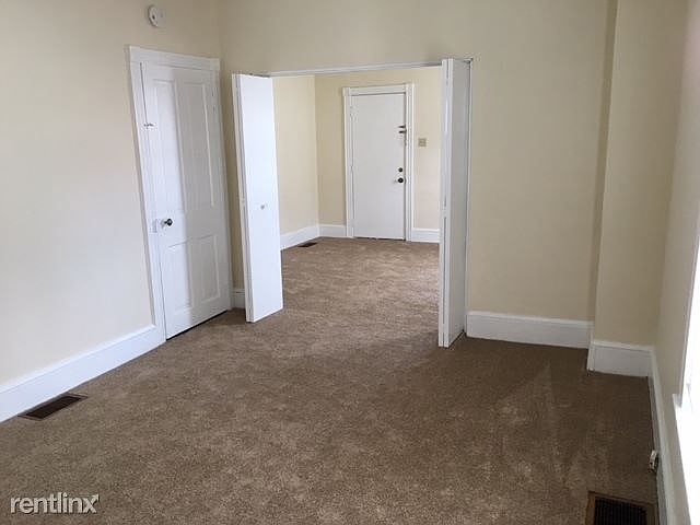 Living Room / Dining Room
