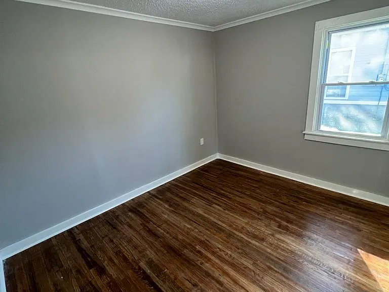 808 Josephine St — Photo 14
