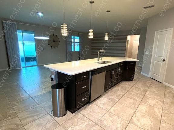 5th image of 2955 Boating Blvd