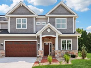 1204 S Main St #14, Lake Mills, WI 53551