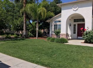 2427 N Mitre Ave, Fresno, CA 93722