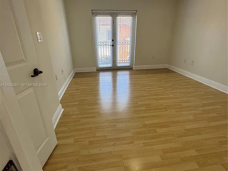 6004 SW 8th St #2 — Photo 11