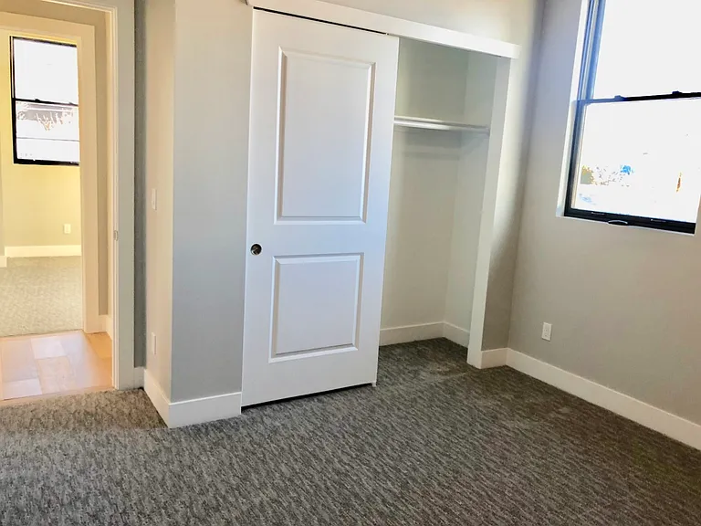2949 Broadway St #2 — Photo 16