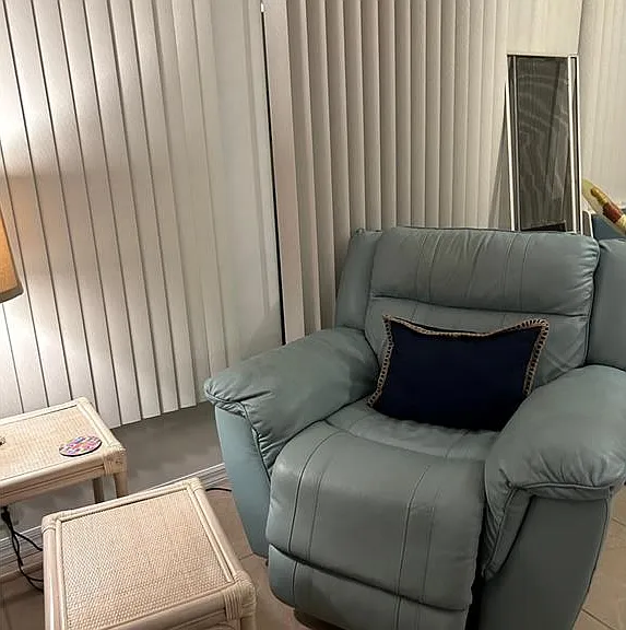 1314 Corona Ave — Photo 9