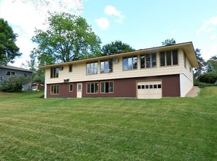 18930 Concord St NW, Elk River, MN 55330