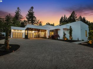 11555 SE Hilltop Ct, Happy Valley, OR 97086