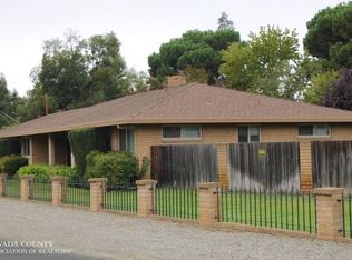 529 S Barrett Rd, Yuba City, CA 95991