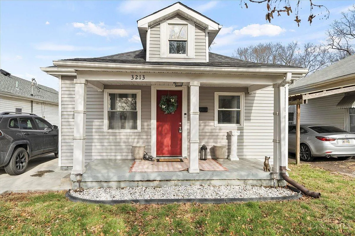 3213 Illinois Ave photo 1