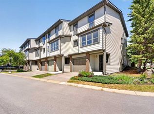 185 S Woodridge Dr SW #1, Calgary, AB T2W3X7
