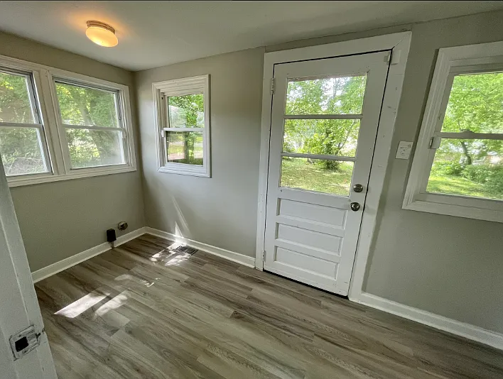 313 Beech St — Photo 10