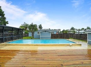 224 NW 19th St #1, Homestead, FL 33030