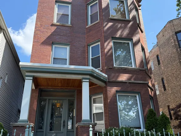 1632 W Nelson St APT 2, Chicago, IL 60657