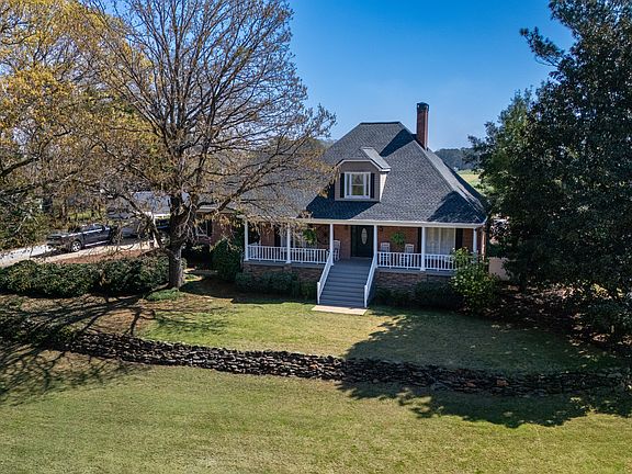 3rd image of 123 S Smith Rd