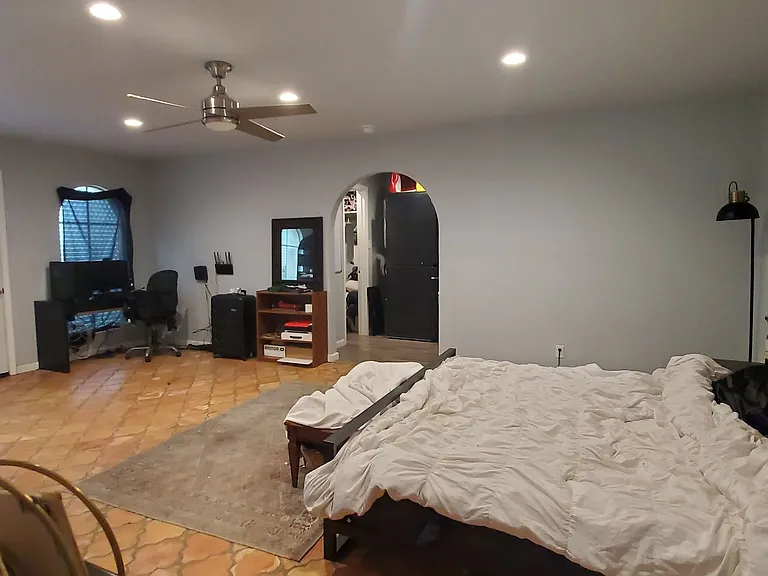 1815 Greenwood Dr — Photo 13