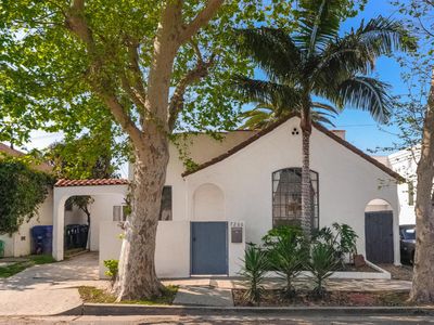 7266 Waring Ave, Los Angeles, CA, 90046