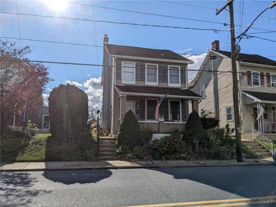 2222 N 1st Ave, Whitehall, PA, 18052
