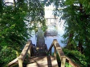 3270 Eagle Lake Shore Rd, Vicksburg, MS 39183