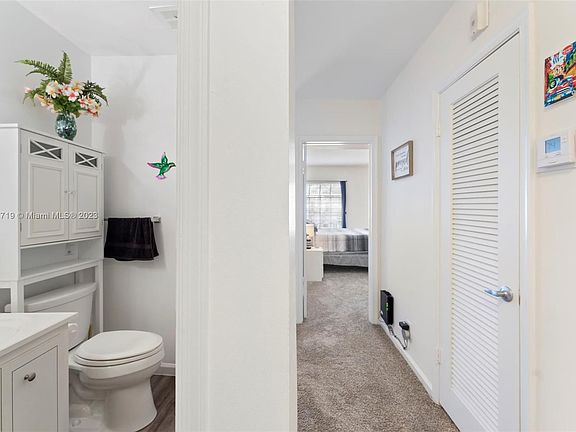3rd image of 2151 NE 68th St APT 225