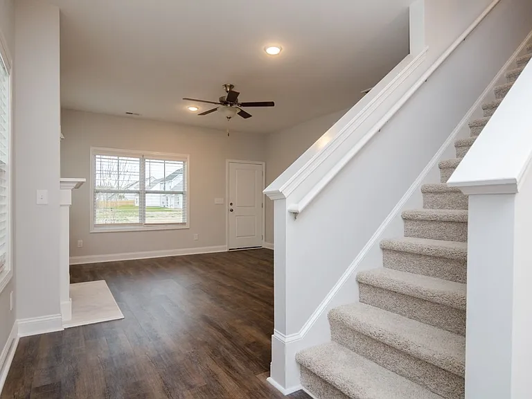1575 Grey Cliff Run — Photo 15