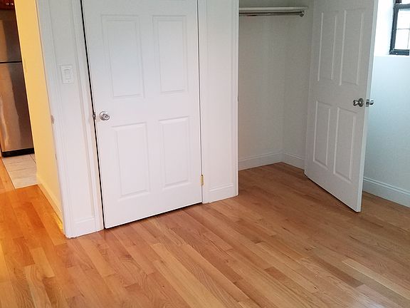 3rd image of 720 E 31st St APT 7B