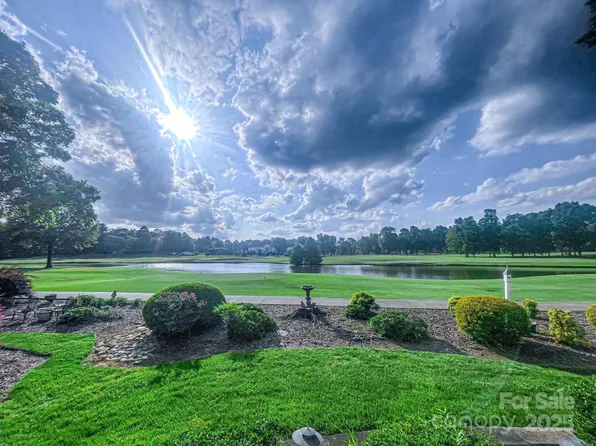 5335 Lower Shoal Creek Ct, Charlotte, NC 28277