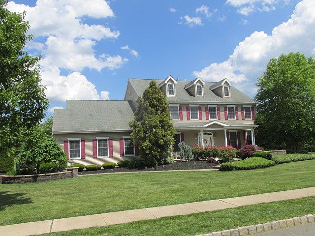 1st image of 2315 Donna Dee Ct