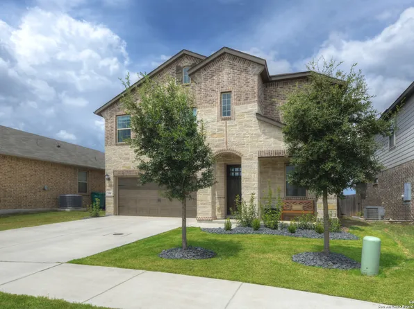 108 CLARENDON, Boerne, TX 78015