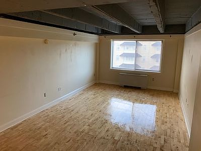 2nd image of 2479 Peachtree Rd NE APT 1509
