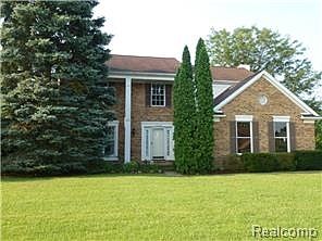 2nd image of 1928 Poppleton Dr