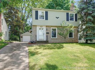 1102 Griswold St SE, Grand Rapids, MI 49507