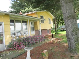 3941 Mount Eaton Rd, Orrville, OH 44667