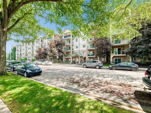 11325 83rd St NW #221, Edmonton, AB T5B 4W5