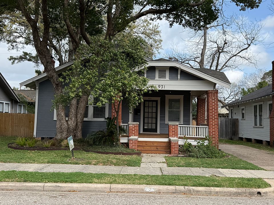 1st image of 931 W Melwood St